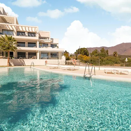 Awesome In With Swimming Pool Apartmán