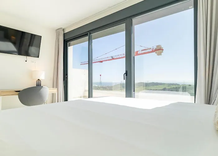 3 Bedroom Amazing In * 埃斯特波纳